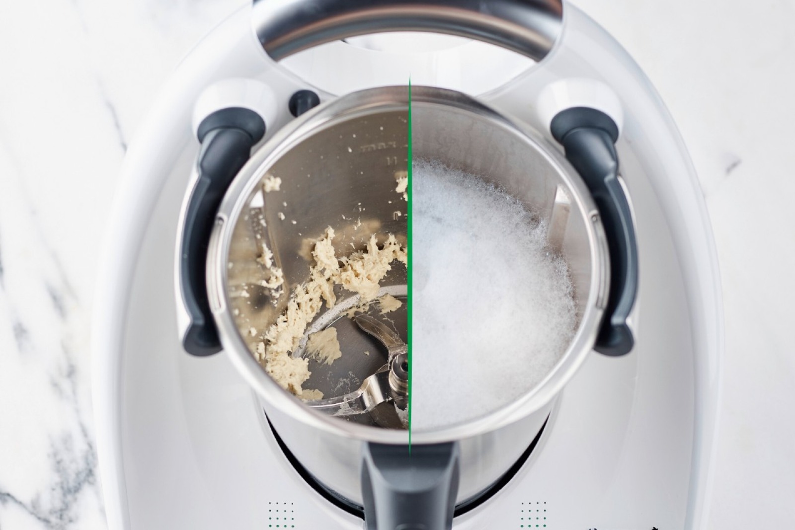 XL-Set Baguetteblech + 2 Thermomix-Bücher – 40 Baguette-Variationen & Dips, Saucen-Rezepte