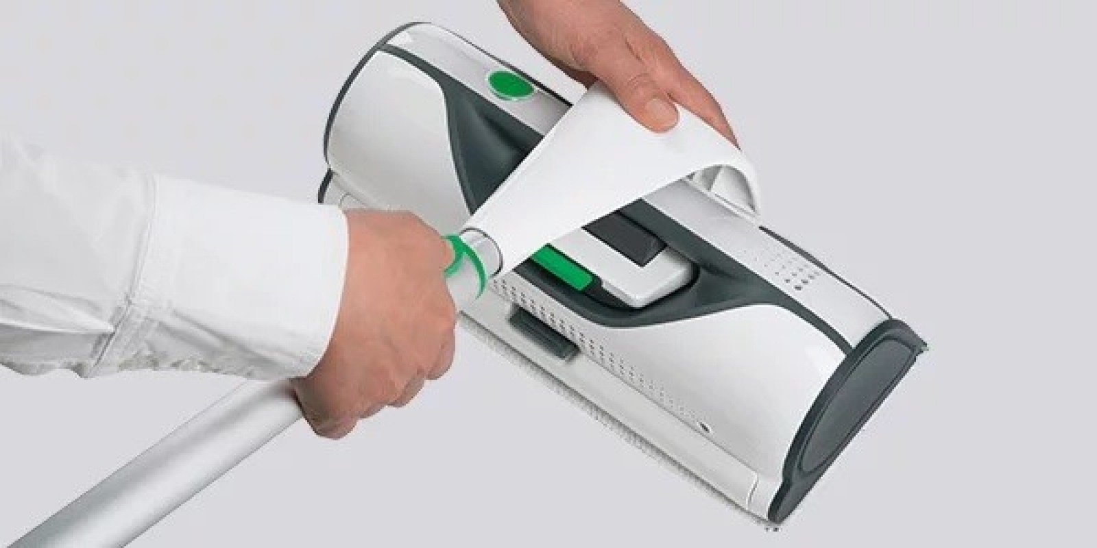 Fenster Putzen Funf Tipps Fenstersauger Oder Hausmittel Vorwerk Kobold