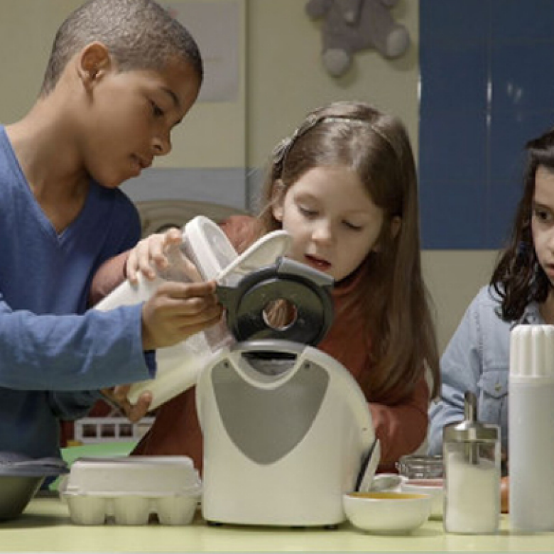 thermomix product thermomix for kids in use view